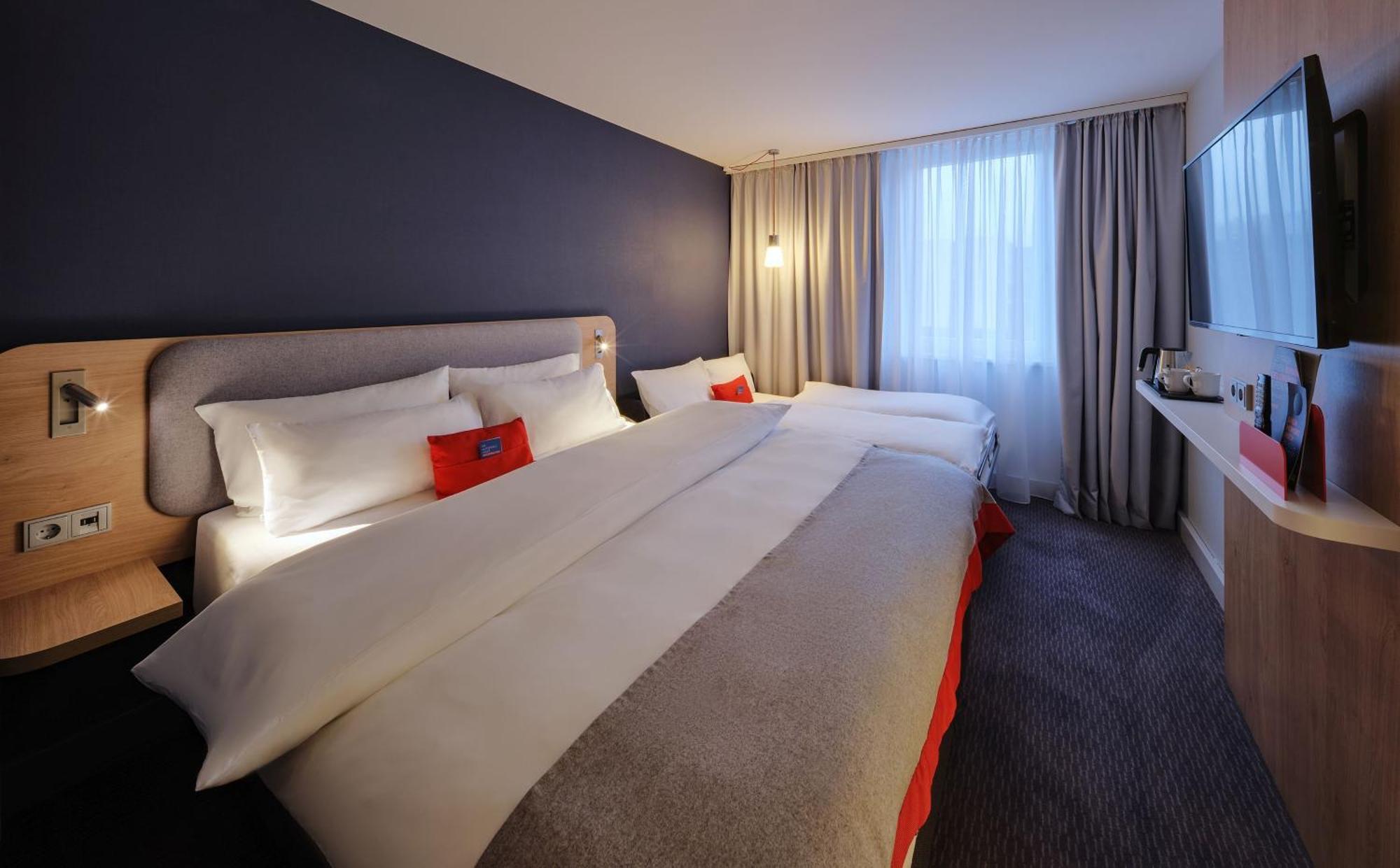 Holiday Inn Express Muenchen Messe By Ihg Feldkirchen  Ngoại thất bức ảnh